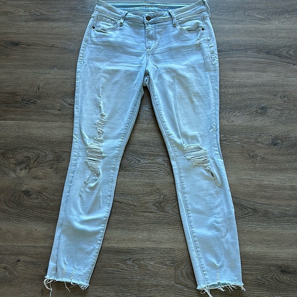 OLD NAVY Rockstar Mid-Rise Distressed Skinny Jeans - Picture 2 of 4
